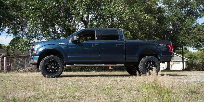  Ford F-150 with XF Off-Road XF-202